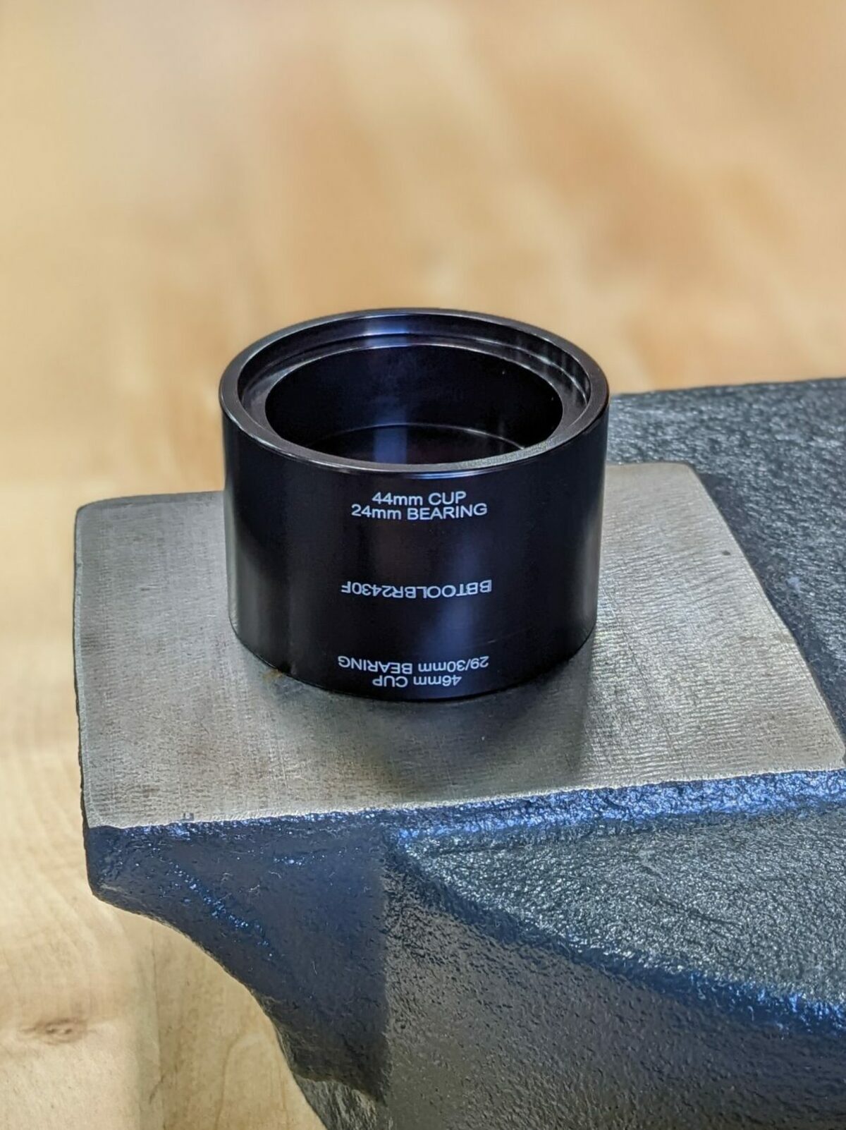 Bottom Bracket Bearing Removal Tool - Image 3